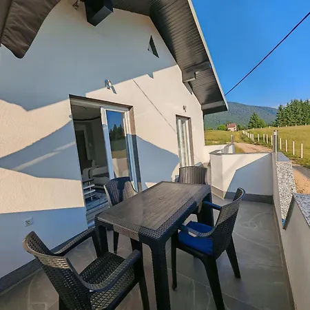 Nermin 2 Apartamento *